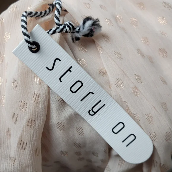 NWT Romantic Ruffled V-neck Rose Gold Polka Dot Blouse - Picture 15 of 16